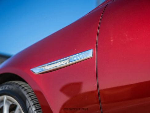 Used 2012 Jaguar XJ image 87