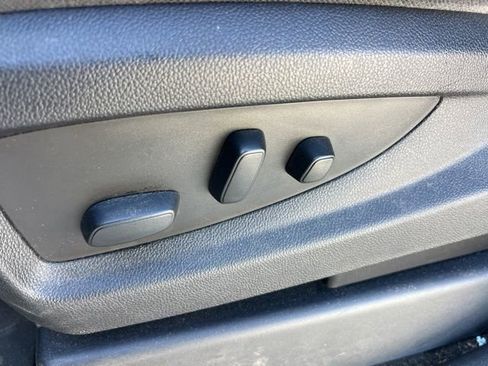 Used 2016 Chevrolet Silverado 1500 LT w/ Texas Edition image 9