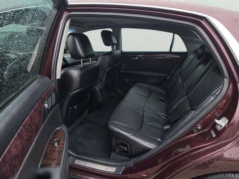 Used 2011 Toyota Avalon FWD image 10