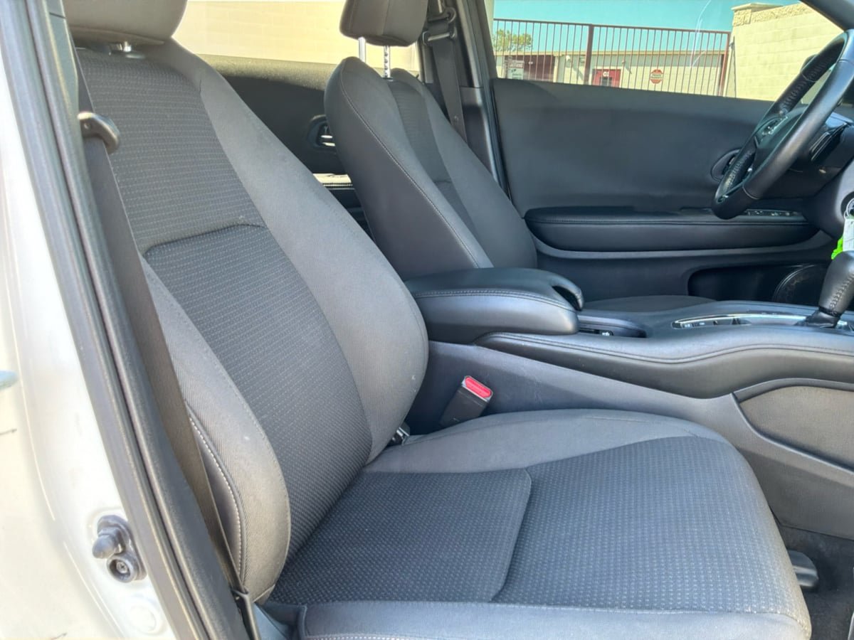 Used 2021 Honda HR-V Sport image 20