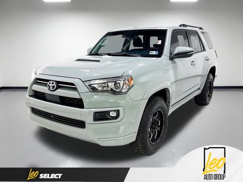 Used 2022 Toyota 4Runner TRD Sport w/ Technology Package AWD/4WD image 1