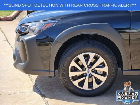 Used 2025 Subaru Outback Premium AWD/4WD image 10