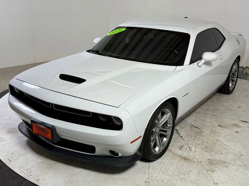 Certified 2021 Dodge Challenger R/T image 3