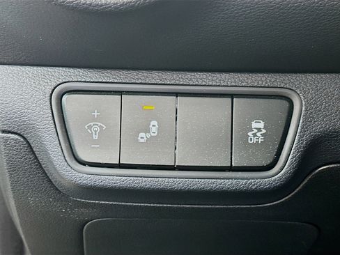 Used 2023 Kia Forte GT-Line image 16