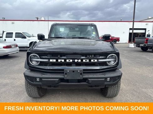Used 2025 Ford Bronco Outer Banks w/ Sasquatch Package AWD/4WD image 7