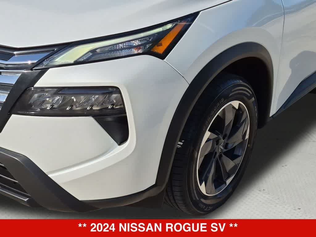 Used 2024 Nissan Rogue SV FWD image 11