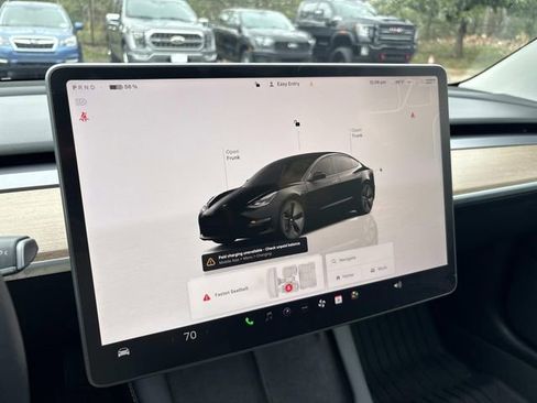 Used 2022 Tesla Model 3 image 33