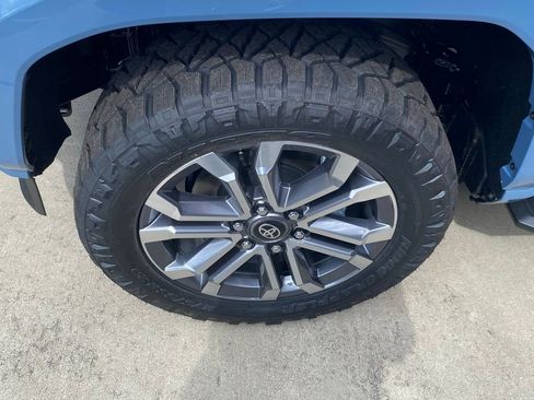 New 2026 Toyota 4Runner 4WD image 19
