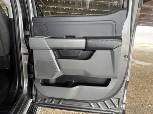 Used 2024 Ford F150 XLT image 32