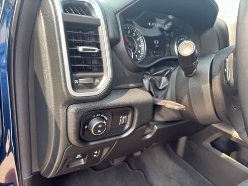 Used 2022 RAM 1500 Big Horn AWD/4WD image 15