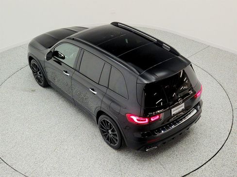 Used 2022 Mercedes-Benz GLB 250 image 29