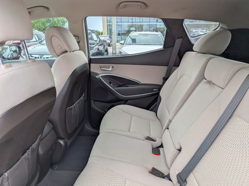 Used 2018 Hyundai Santa Fe Sport w/ 2.4L Value Package 02 FWD image 14