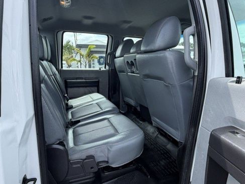 Used 2015 Ford F250 XL w/ Power Equipment Group AWD/4WD image 14