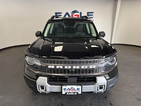 Used 2025 Ford Bronco Sport Badlands AWD/4WD image 2