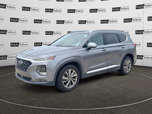 Used 2019 Hyundai Santa Fe Limited FWD image 2