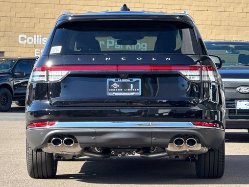 New 2025 Lincoln Aviator Reserve w/ Luxury Package RWD image 4