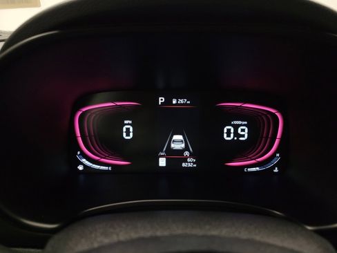 Used 2025 Kia Soul S FWD image 23