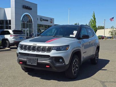 Used 2024 Jeep Compass Trailhawk