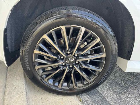 Used 2025 INFINITI QX80 Autograph w/ Autograph Exterior Package AWD/4WD image 40