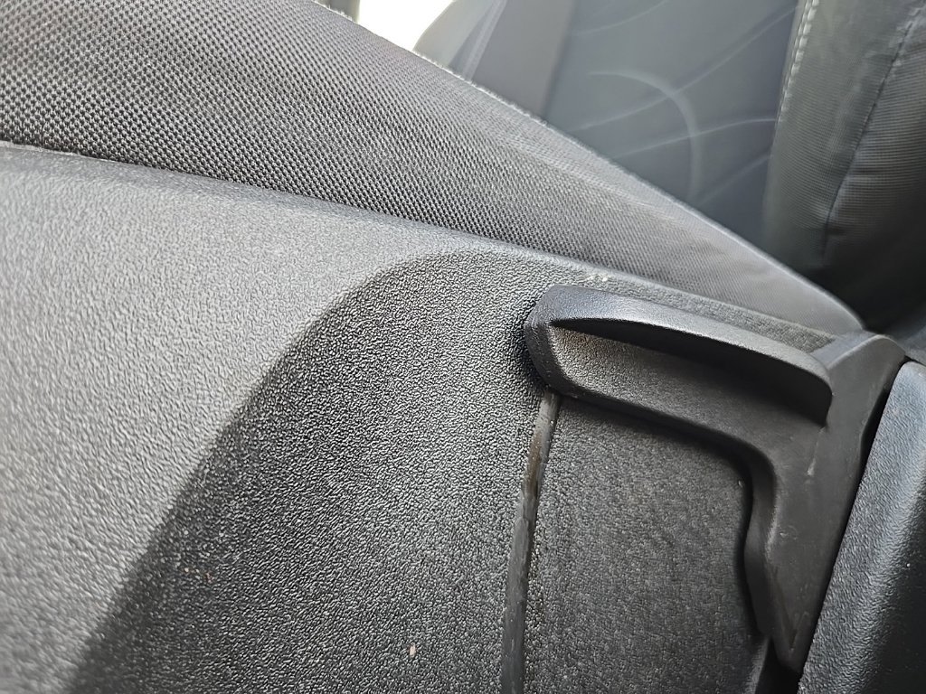 Used 2016 Ford Fiesta SE FWD image 30