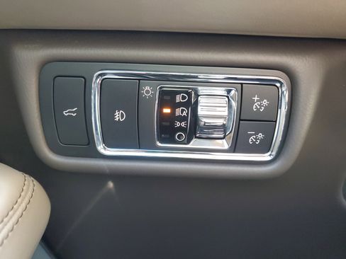 Used 2022 Lincoln Aviator Reserve w/ Equipment Group 201A AWD/4WD image 25