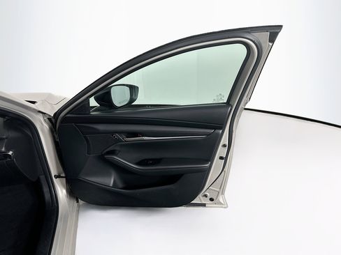 Used 2024 MAZDA MAZDA3 s image 33