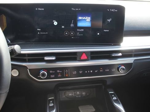 Used 2026 Kia Sorento EX AWD/4WD image 4
