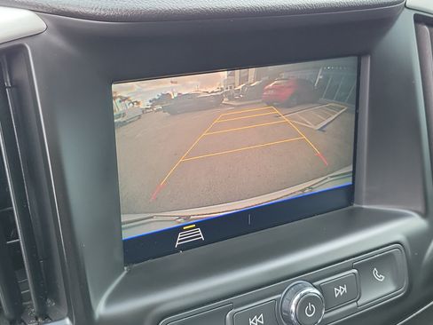 Used 2021 GMC Terrain SLE FWD image 10