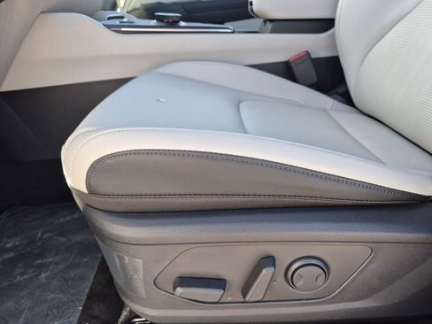 New 2026 Kia Sportage EX AWD/4WD image 11