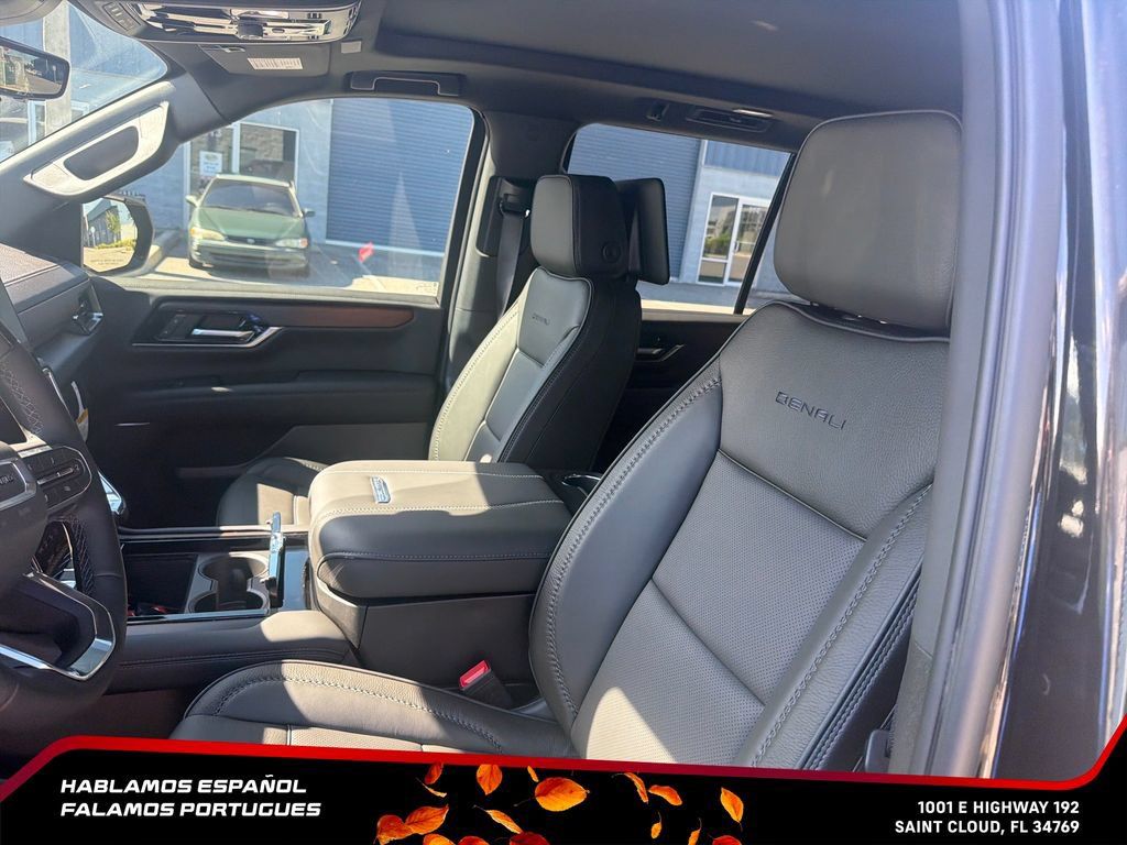 New 2026 GMC Yukon Denali w/ Denali Reserve Package AWD/4WD image 16