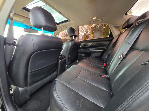 Used 2013 Nissan Altima 2.5 SL w/ Technology Pkg image 21