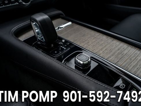 Used 2023 Volvo S90 B6 Plus image 23