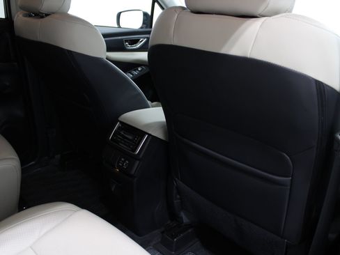 Used 2023 Subaru Ascent Limited AWD/4WD image 25