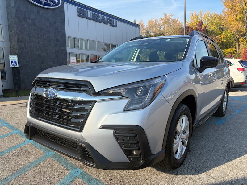Used 2024 Subaru Ascent 8-Passenger AWD/4WD image 1