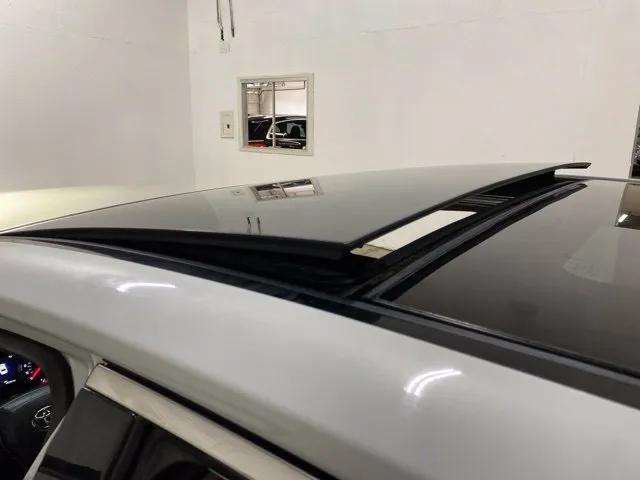 Used 2022 Toyota Camry XSE w/ Driver Assist Package FWD image 95