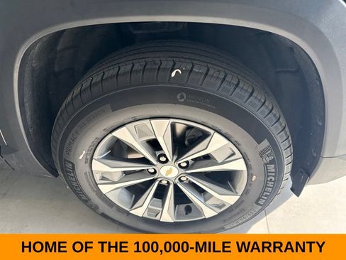 Used 2025 Chevrolet Equinox LT AWD/4WD image 22