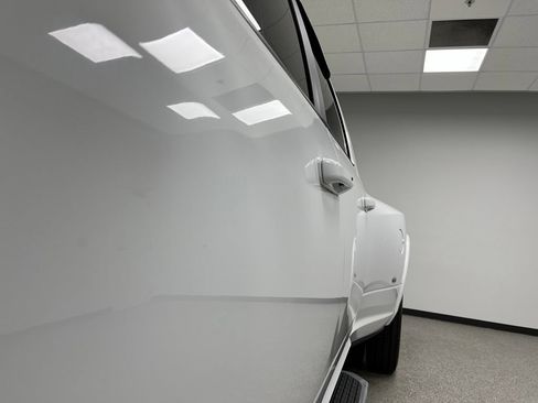 Used 2019 RAM 3500 Laramie AWD/4WD image 12