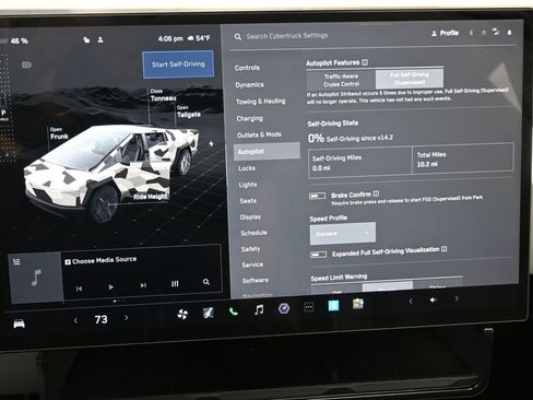 Used 2024 Tesla Cybertruck AWD Crew Cab image 24