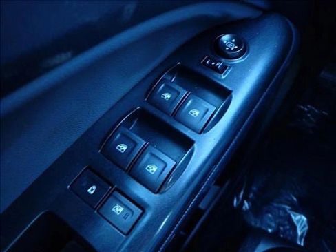 Used 2018 Chevrolet Colorado Z71 image 22