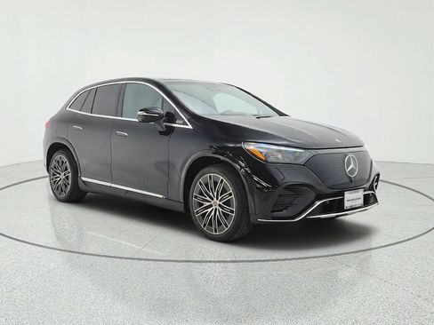 Certified 2026 Mercedes-Benz EQE 320+ SUV image 3