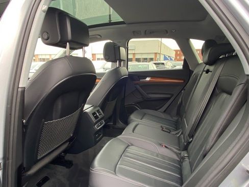 Used 2023 Audi Q5 2.0T Premium Plus w/ Premium Plus Package image 19