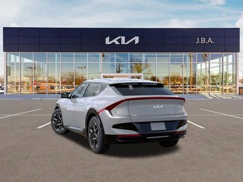 New 2026 Kia EV6 Wind AWD/4WD image 4