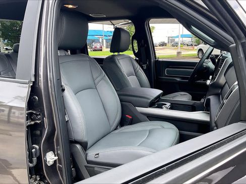Used 2025 RAM 2500 Lone Star image 9