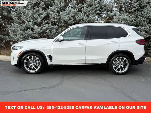 Used 2025 BMW X5 xDrive50e image 4