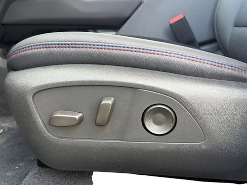 New 2026 Chevrolet Equinox EV RS image 10