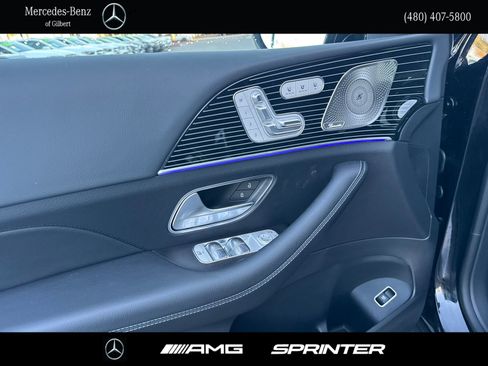 New 2026 Mercedes-Benz GLS 580 4MATIC image 11