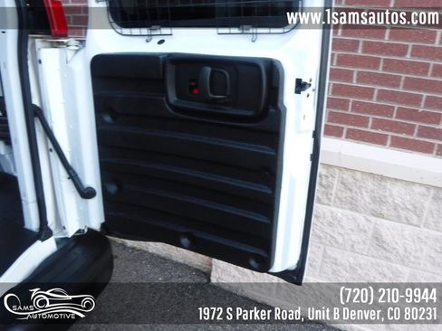 Used 2009 Chevrolet Express 1500 AWD image 20