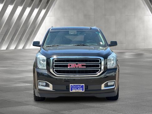 Used 2017 GMC Yukon SLT AWD/4WD image 9