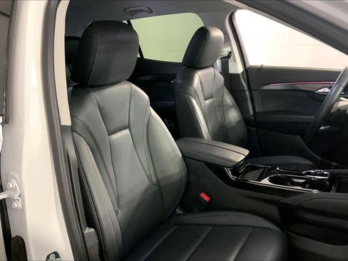 Used 2025 Buick Envision Preferred image 7