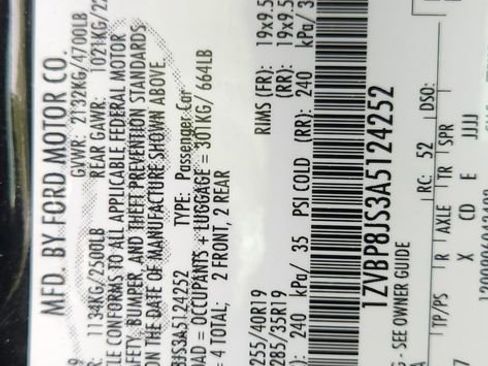 Used 2010 Ford Mustang Shelby GT500 image 6